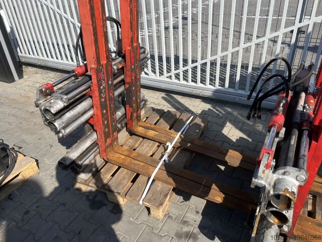 Multi-pallet handler 2/1 profile type Durwen DPK30C