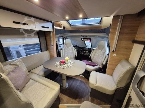 Teilintegriertes Wohnmobil Knaus L!VE WAVE 650 MEG Black Selection *TraumMobil*L-Sitzgruppe*