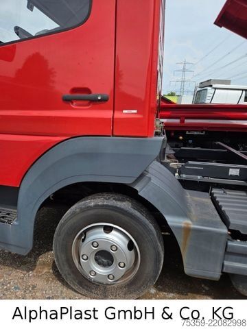 Three-way tipper van MERCEDES-BENZ Atego 818 2x AHK Oelanschlüsse 3 Sitzer