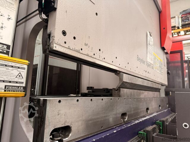 Run press Bystronic Xpert 100 x 2050 CNC