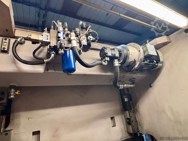 Run press Bystronic Xpert 100/2050 CNC