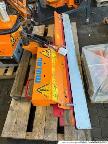 Agricultural machine Mulag MULAG Ast- und Wallheckenschere AWS2200