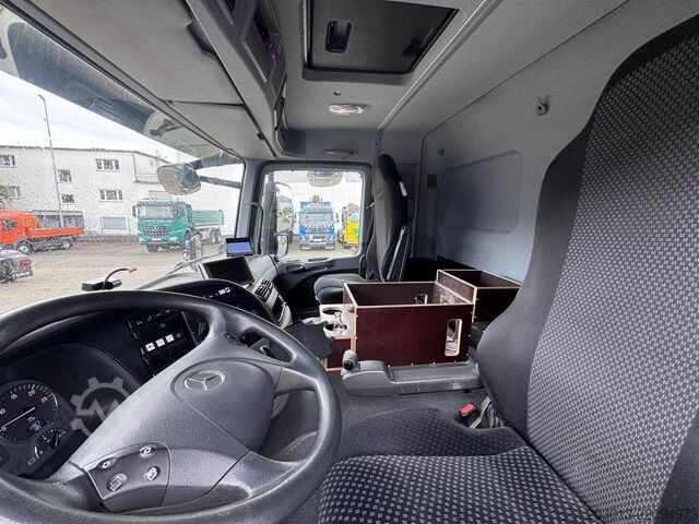 Vacuum and pressure truck Mercedes-Benz Actros 2536