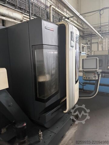 Universal machining center DMG DMU 40 5XeVo