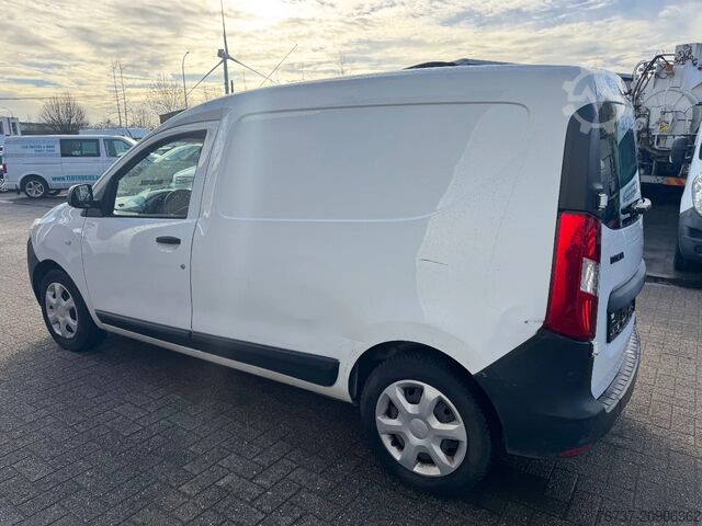 Panel van Dacia DOKKER **EURO6B-BELGIAN ORIGINE**