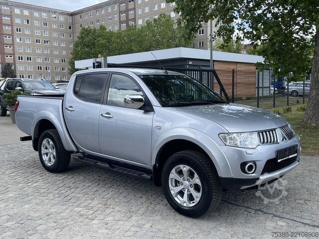 Pick-up mitsubishi L200 2.5DI-D INTENSE Doppelkabine 1H*AHK*RFK*