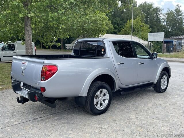 Pick-up mitsubishi L200 2.5DI-D INTENSE Doppelkabine 1H*AHK*RFK*