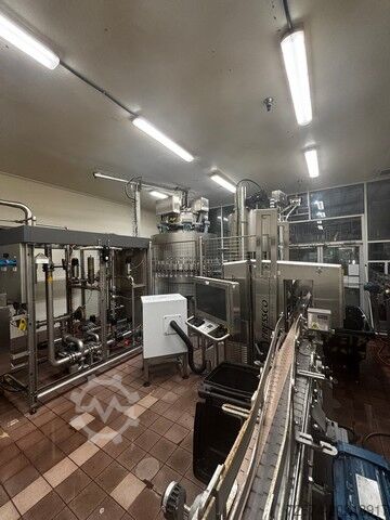 Getränkemaschine Bottling KHS Water 2009 Bottling PET 32.000 bph