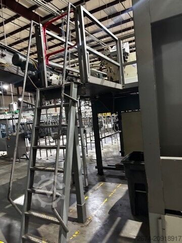 Getränkemaschine Bottling KHS Water 2009 Bottling PET 32.000 bph