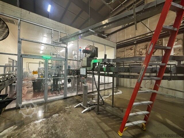 Getränkemaschine Bottling KHS Water 2009 Bottling PET 32.000 bph