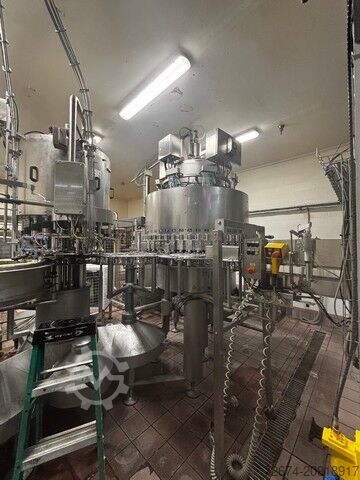 Getränkemaschine Bottling KHS Water 2009 Bottling PET 32.000 bph