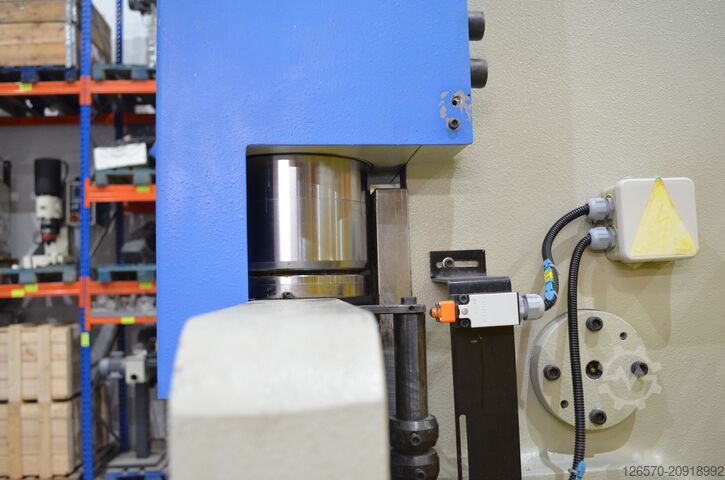 Hydraulic press Hidrogarne AP 4100x120tn