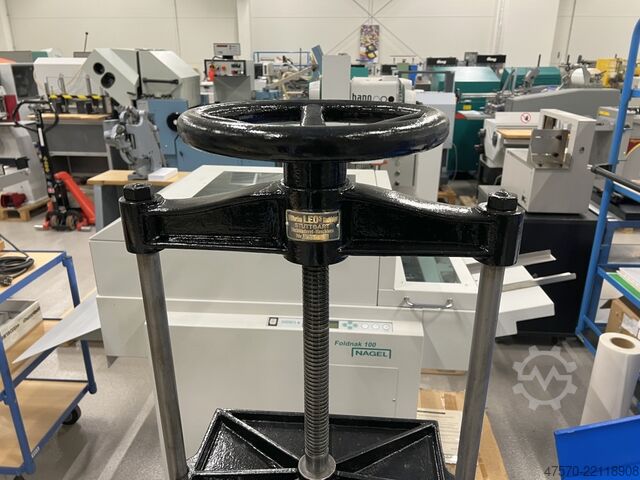 Book binding machine Screw bookbinding press 40×30 with base