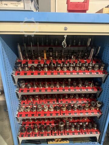 Tool holder SK 40 with tool cabinet Tool holders SK40