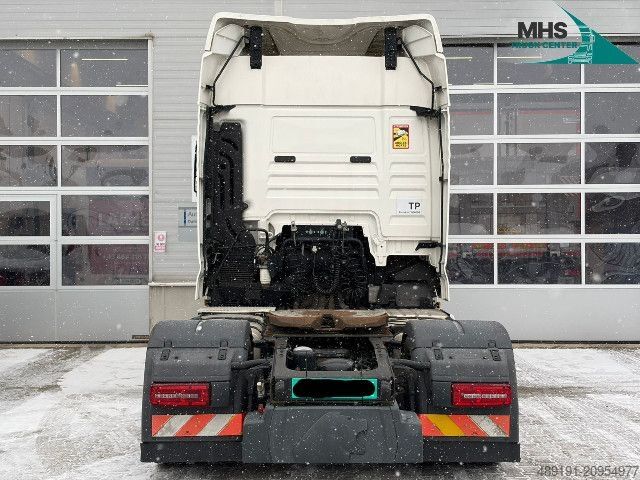 Volume tractor unit MAN TGX 18.460 4X2 LLS-U