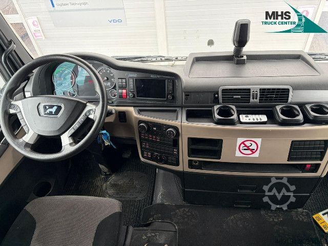 Volume tractor unit MAN TGX 18.460 4X2 LLS-U