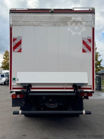 Box truck MERCEDES-BENZ ACTROS 2543 L / 2 x AHK / LBW / LENKACHSE