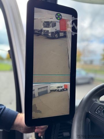 Box truck MERCEDES-BENZ ACTROS 2543 L / 2 x AHK / LBW / LENKACHSE