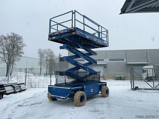 Scissor Lift Holland-Lift Q 135 El 24 (15m)