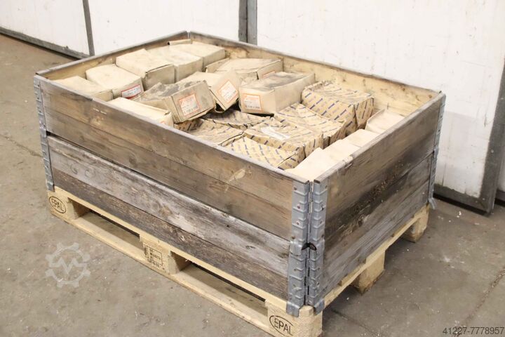 Sechskantschrauben M20, DIN 931, 514 kg Diverse 8.8 div Größen schwarz/verzinkt