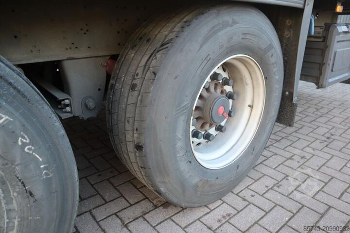 Curtain sided Schmitz Cargobull SCB3ST CoC Documents, TuV Loading Certificate, Dut