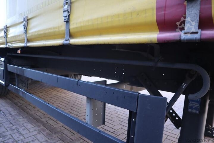 Curtain sided Schmitz Cargobull SCB3ST CoC Documents, TuV Loading Certificate, Dut