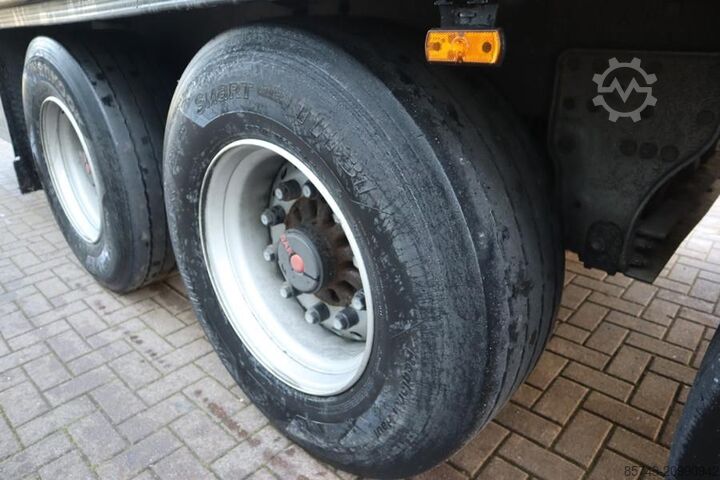 Curtain sided Schmitz Cargobull SCB3ST CoC Documents, TuV Loading Certificate, Dut