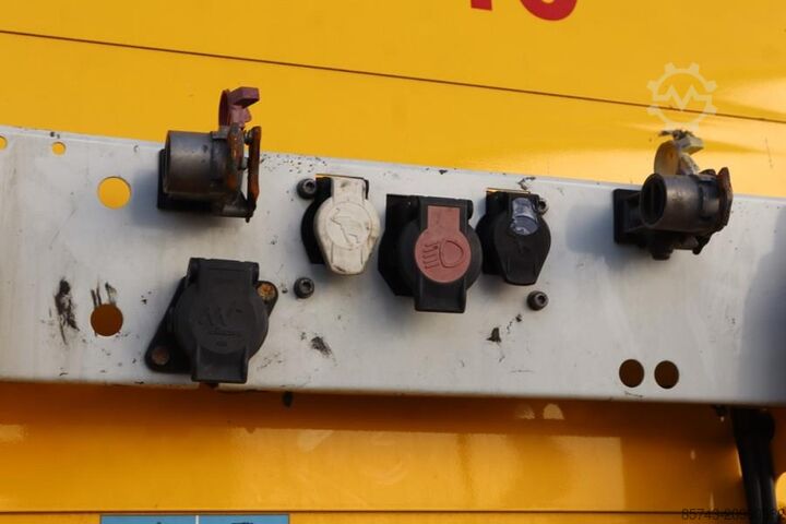 Curtain sided Schmitz Cargobull SCB3ST CoC Documents, TuV Loading Certificate, Dut