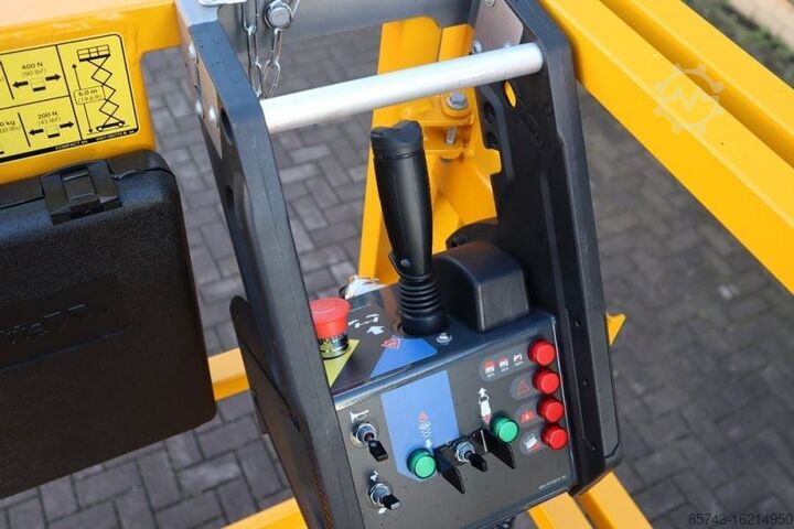 Scissor lift Haulotte Compact 8N Valid inspection, *Guarantee! 8m Workin