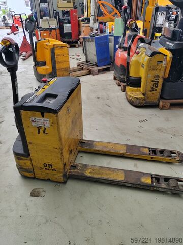 Electric Pallet Trucks OM TL 18