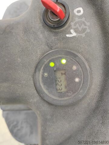 Electric Pallet Trucks OM TL 18