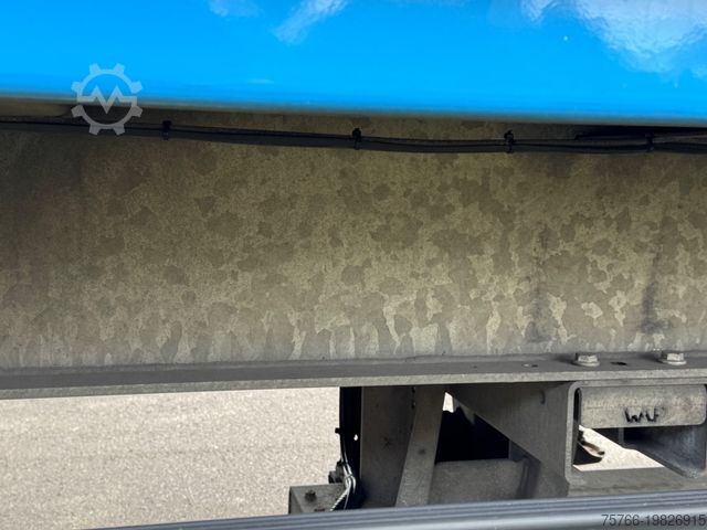 Beverage truck MERCEDES-BENZ ACTROS 2540 L/ 2 x LBW / LENKACHSE / KOMPLETTZUG