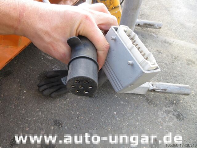 Kommunalfahrzeug Pfau LBS 160 Anbauträger Schneepflug Winter