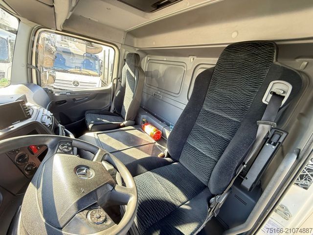 LKW mit Kofferaufbau MERCEDES-BENZ ATEGO 1530 L Koffer 7,85 LBW 2.000 kg*E6 D*AHK