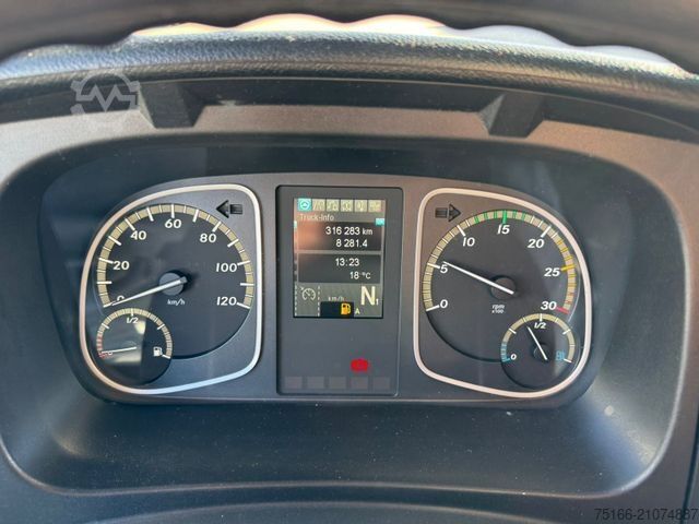 LKW mit Kofferaufbau MERCEDES-BENZ ATEGO 1530 L Koffer 7,85 LBW 2.000 kg*E6 D*AHK