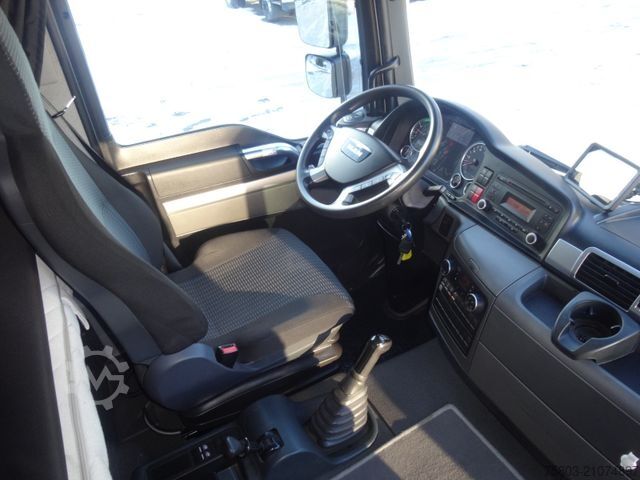 LKW mit Kofferaufbau MAN 12.220 TGL Großes Haus Koffer 7,10m 1. Hand