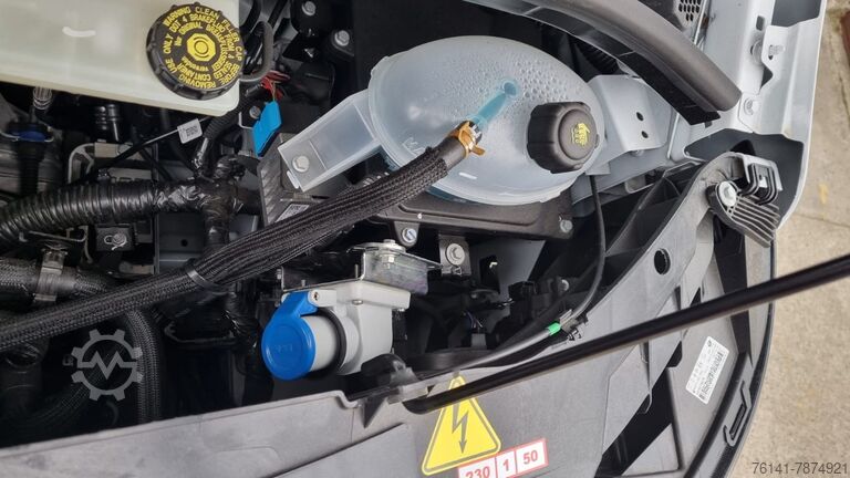 Refrigerated truck Renault Master 170 Kühlkasten 220V Standkühlung