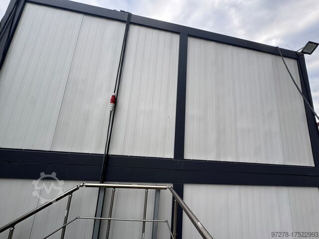 Modular building container made up of 24 units. Baucontainer Hochburg Container