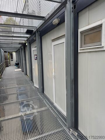 Modular building container made up of 24 units. Baucontainer Hochburg Container
