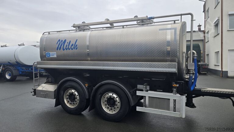 Tankanhänger  Tandemanhänger mit Edelstahltankaufbau 12.000 l