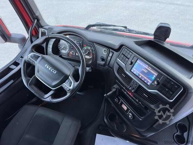 Standard SZM Iveco S-WAY 570