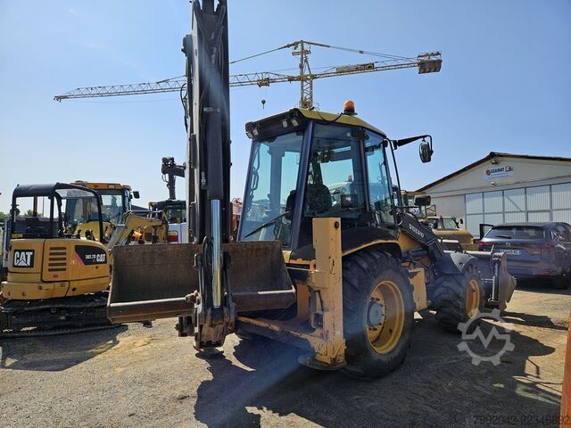 Backhoe loader VOLVO BL 71