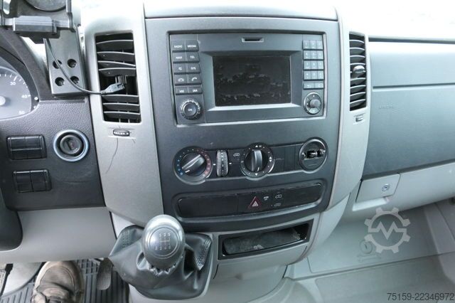 Panel van mercedes-benz Sprinter 314 CDI L2H3 Regale