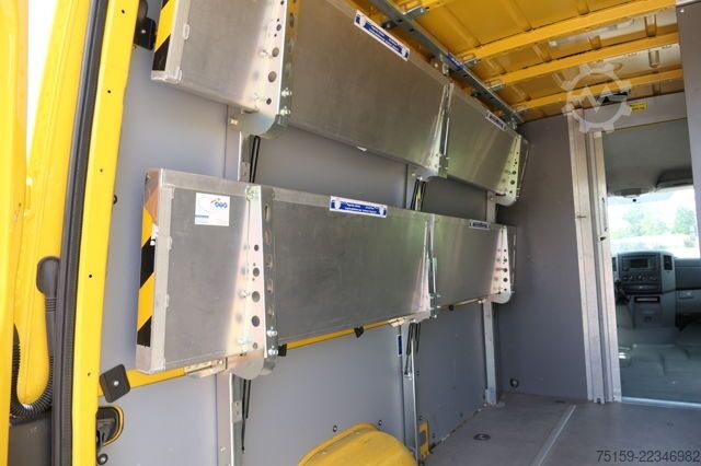 Panel van mercedes-benz Sprinter 314 CDI L2H3 Regale