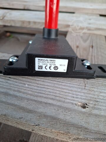 Emergency release module Euchner MGB-E-A2-106051
