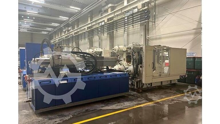 Injection molding machine ENGEL DUO 3550/650