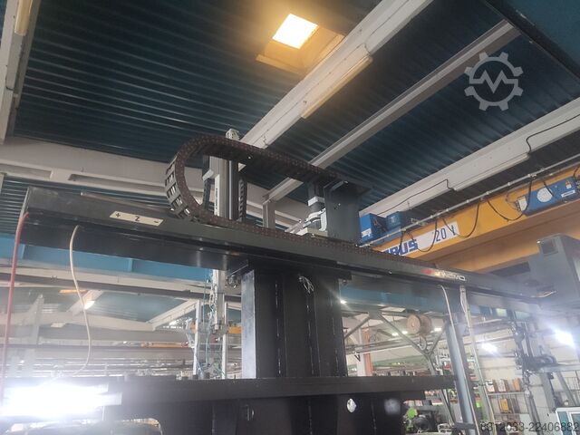 Linear robot Wemo 16-7 eDesing