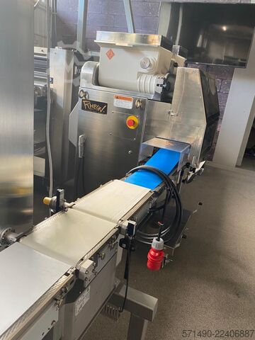 Molding and filling machine Rheon KN-135