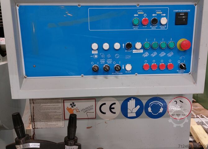 Vierseiten-Moulder mit 5 Spindeln Leadermac LMC 523SU