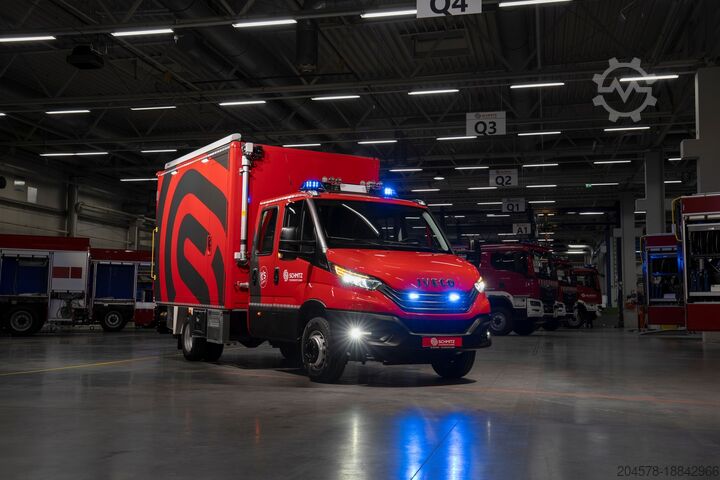 Transporter mit Koffer Iveco Iveco Daily Feuerwehrfahrzeug GW-L1